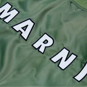 Meet your Posher, Marni